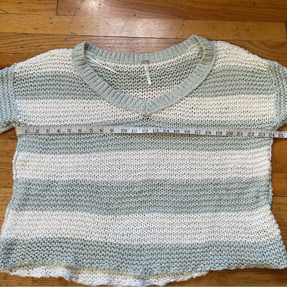 Free People Sweater Size Large